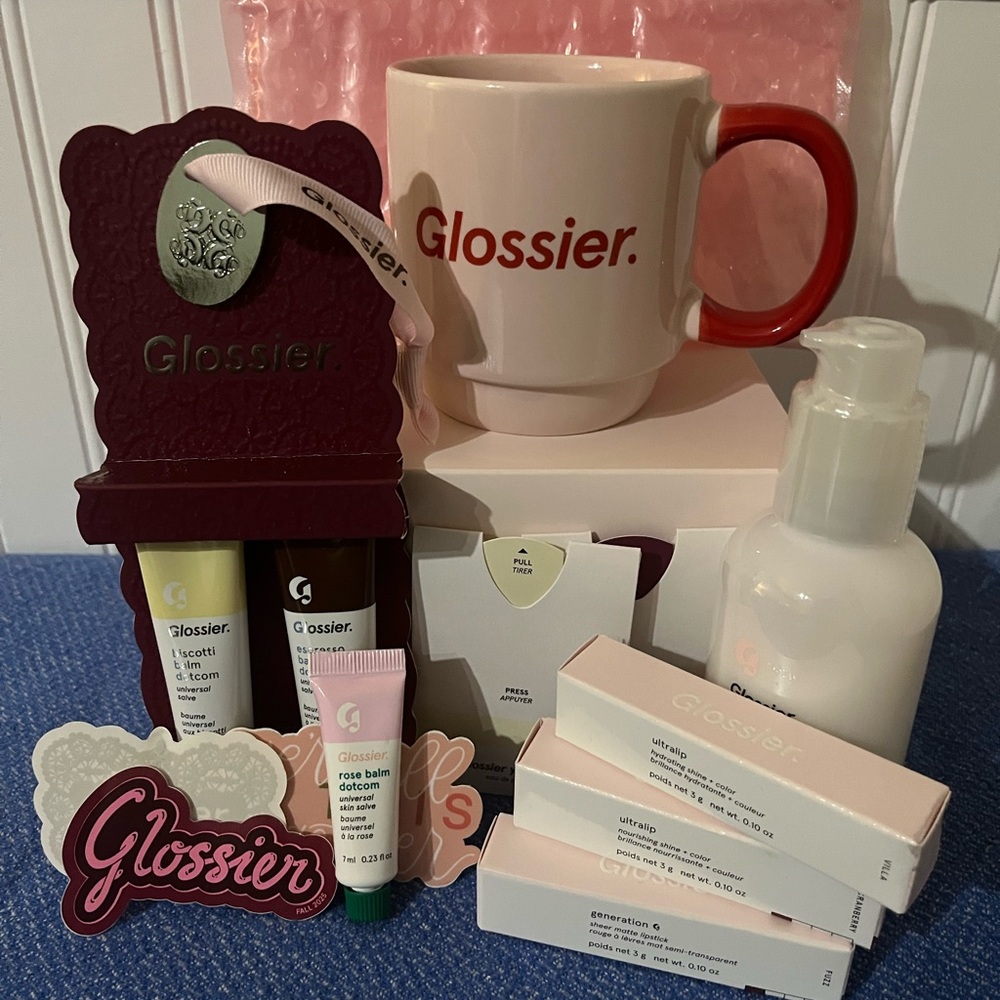Glossier Collection with Collectible Mug